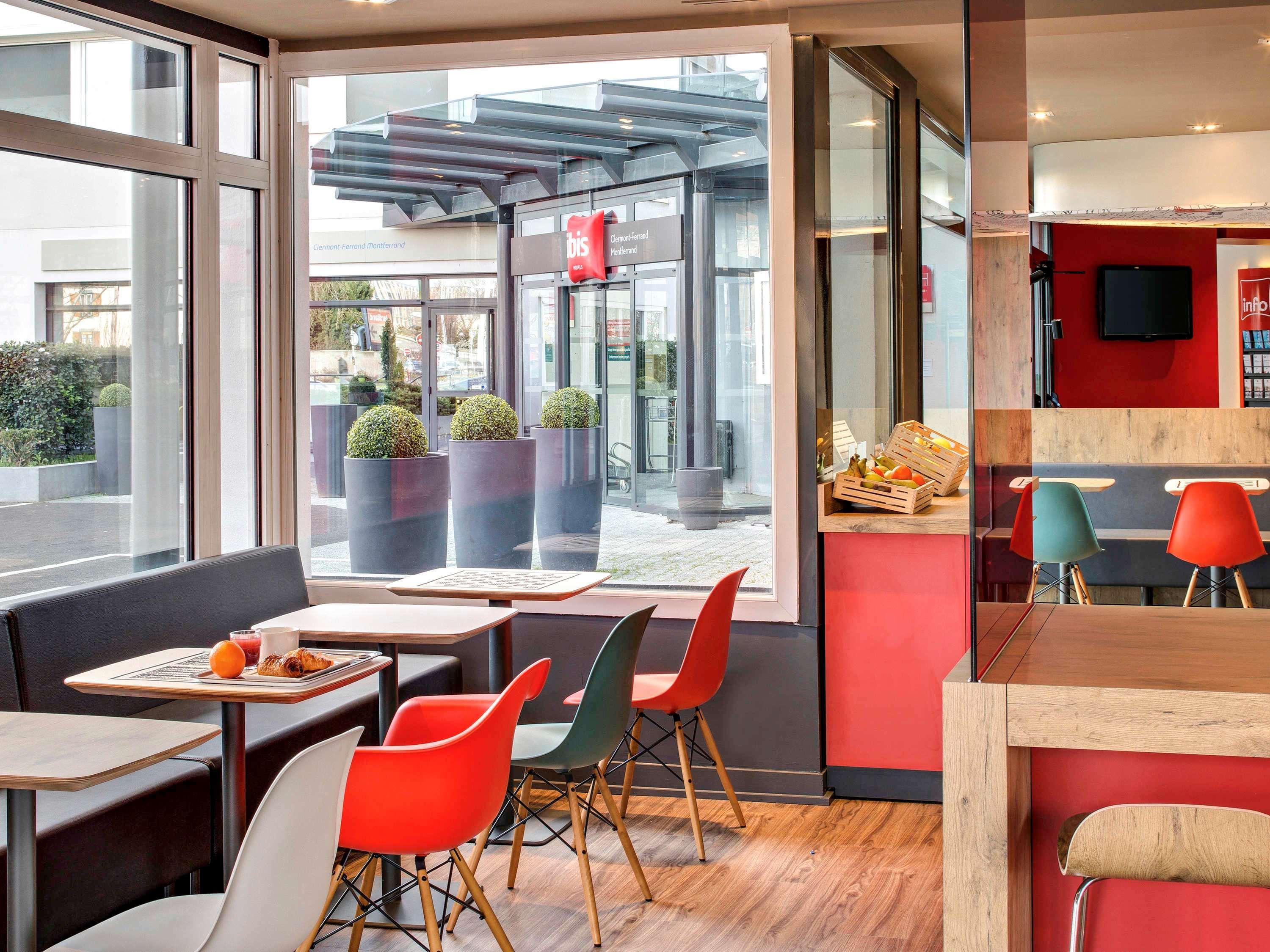 Ibis Clermont Ferrand Montferrand Hotel Exterior foto