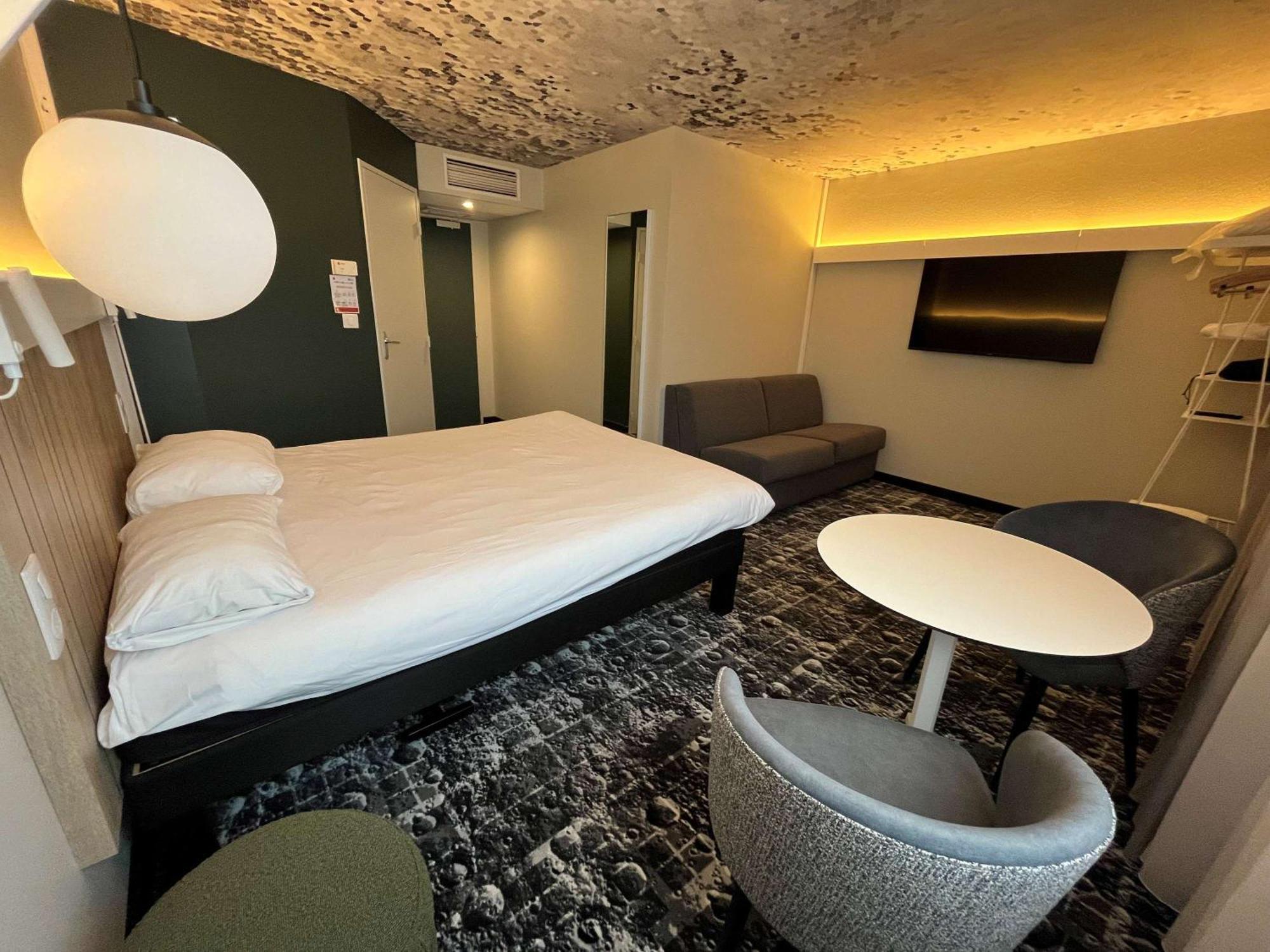 Ibis Clermont Ferrand Montferrand Hotel Exterior foto